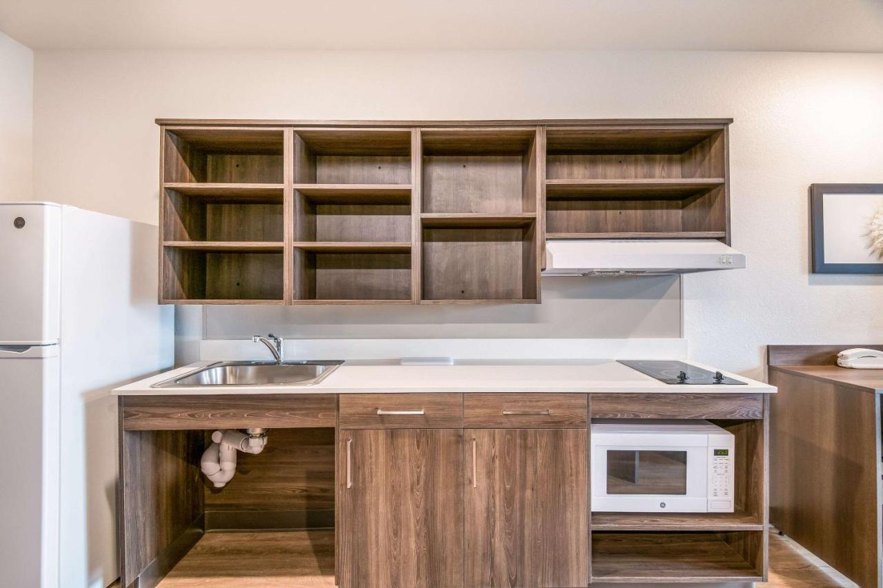 Woodspring Suites 미줄라 외부 사진